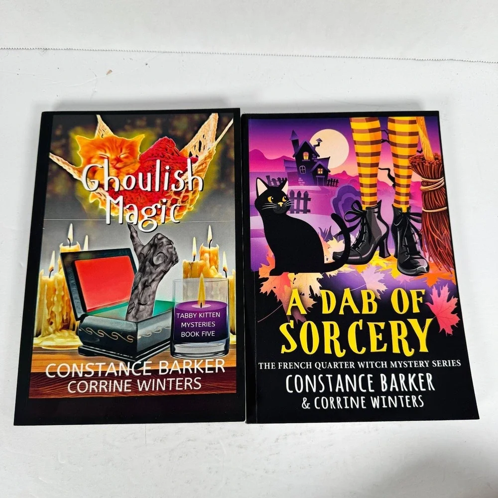 A Dab of Sorcery & Ghoulish Magic Books Constance Barker‎ Corrine Winters Cozy